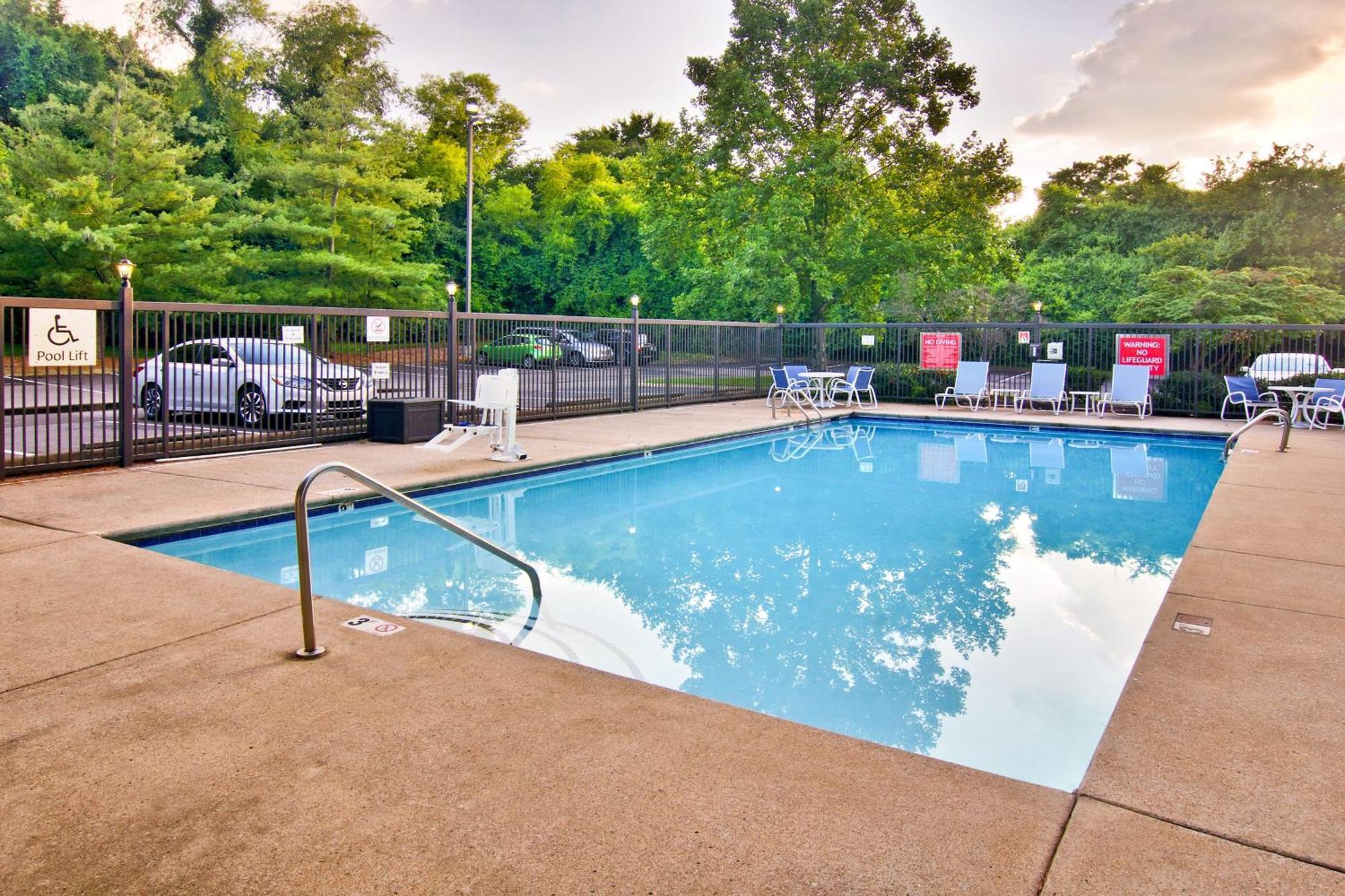 Four Points By Sheraton Nashville Airport Экстерьер фото